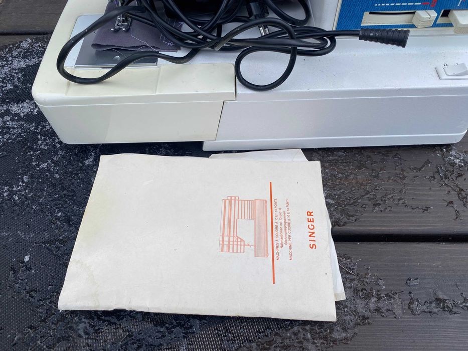 швейна машинка Singer 6243