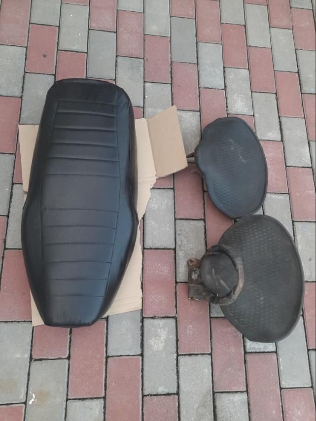 Продам сідушки мотоцикла ,сидєния , крісла ,Мт Днетпр К-750