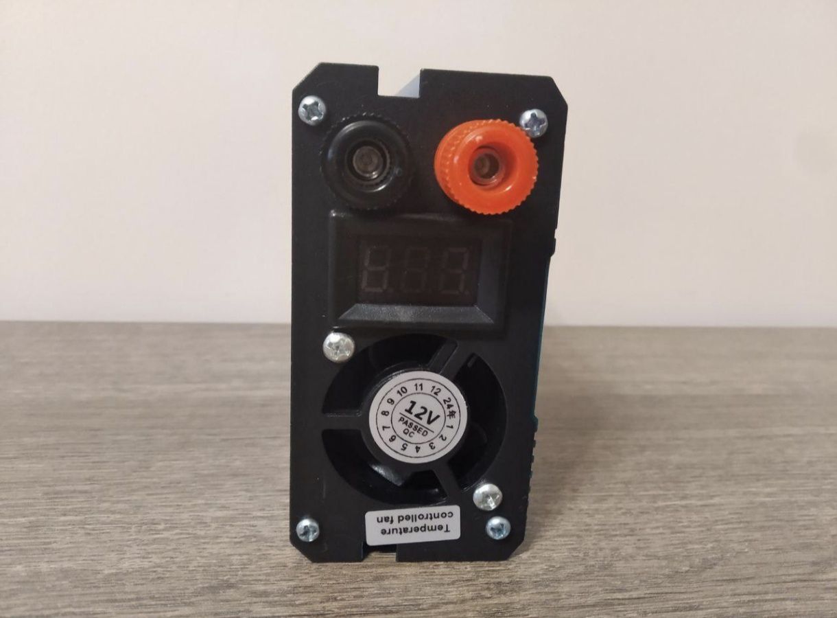 Перетворювач напруги інвертор Tataliken 1600W з 12V на 220V чист.синус