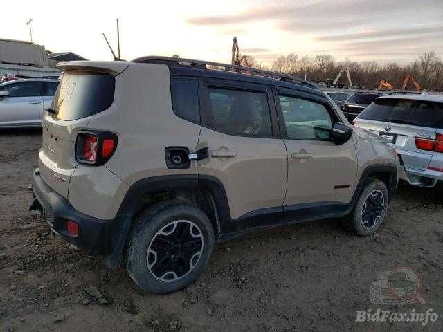 ОДЕССА  Jeep Renegade Trailhawk 2015 Beige 2.4L