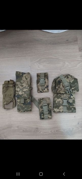 Підсумки під гранату,турнікет,магазин,флягу для води. Піксель