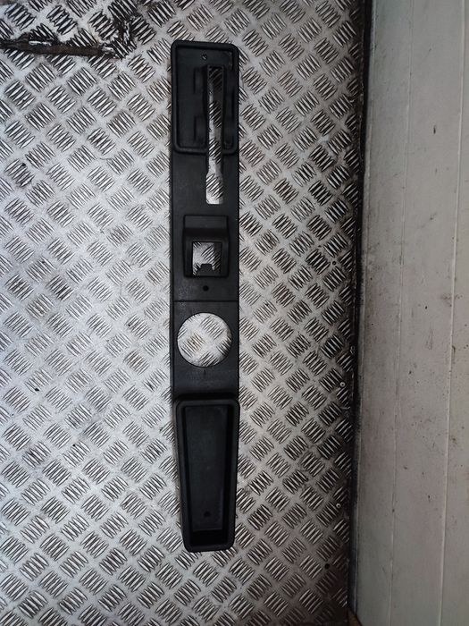 Fiat 126p tunel środkowy