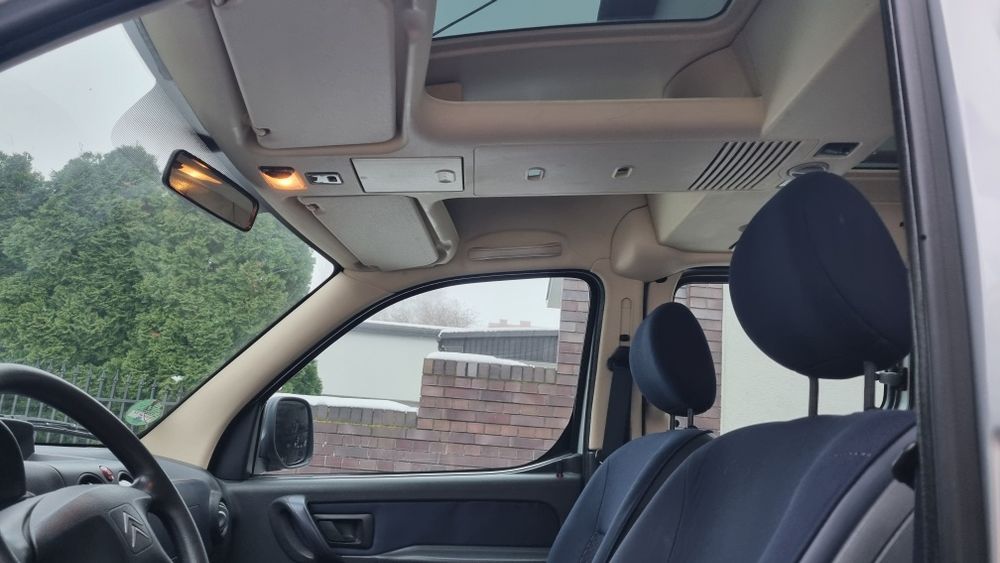 Citroen Berlingo 1,6 benzyna Dach panoramiczny Zadbany