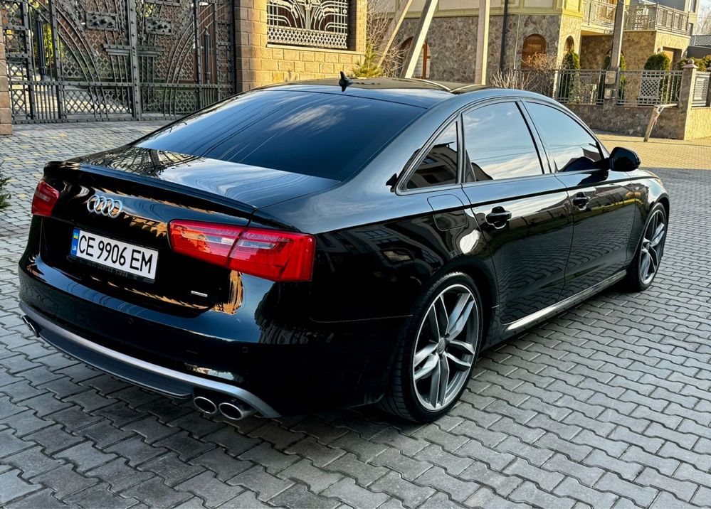 Audi A6 Quattro