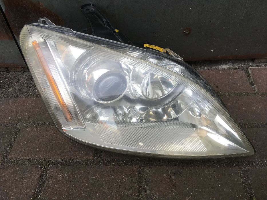 Ford C-Max 03-07 LAMPA PRAWA XENON 3M51 -13005-EH