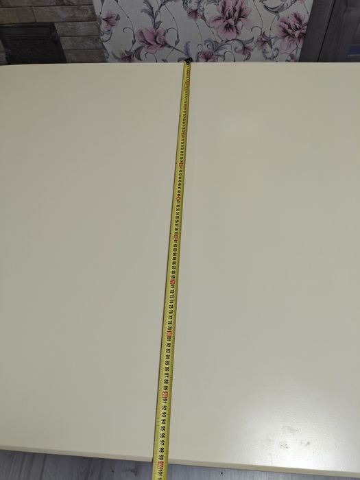 Стіл дерев'яний (2000/100/40/40).