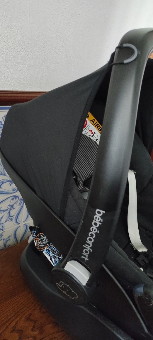 Carrinho Quinny buzz + ovo + isofix