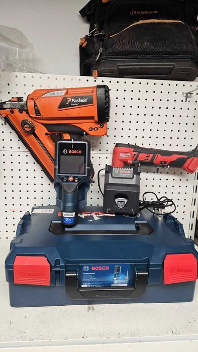 Wykrywacz uniwersalny D-TECT 200 C BOSCH + 1x3ah