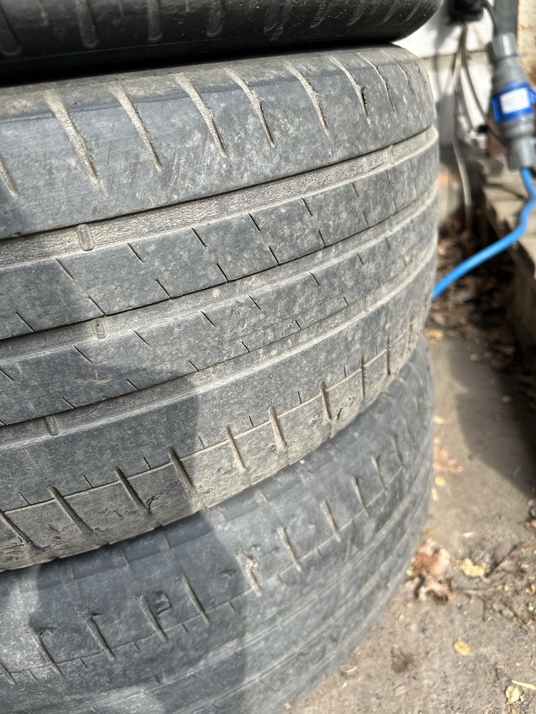 Резина Michelin pilot 3 215 45 18 летние шины