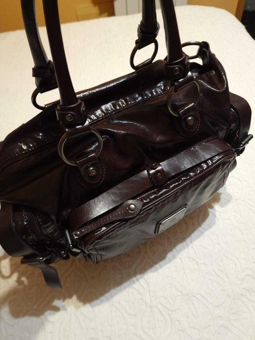 Mala em Pele Envernizada Bordeaux Francesco Biasia