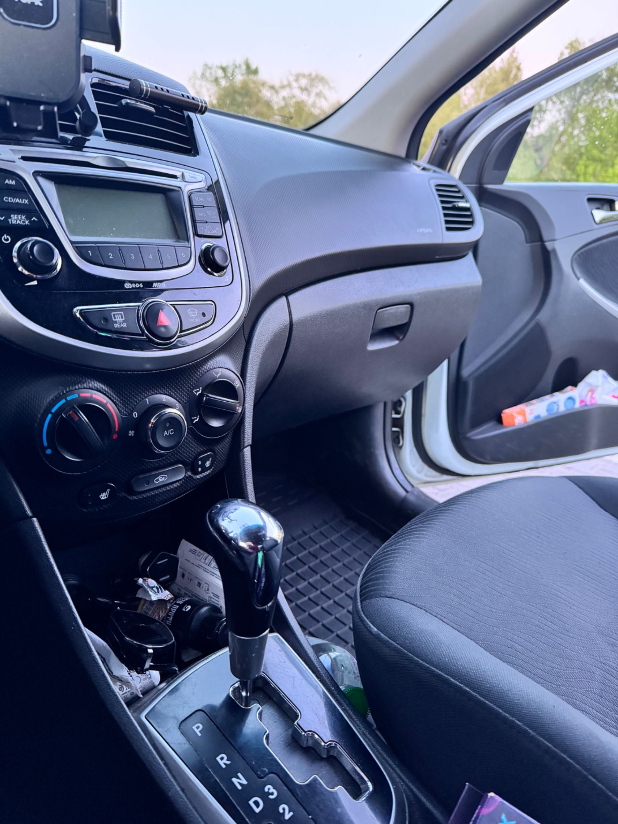 Hyundai Accent 1.6л