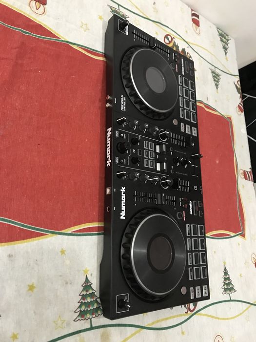 Controladora Numark