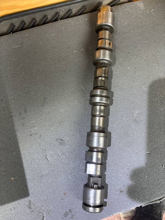 Логан, сандеро 8 клапанный 1.4/1.6. Оригинал