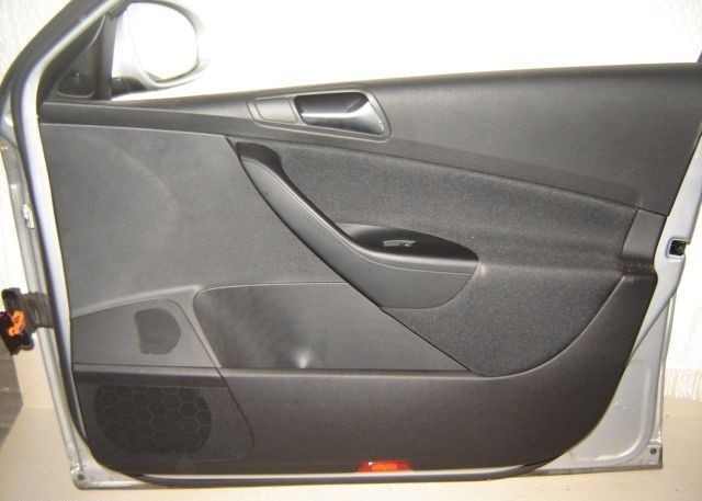 Карта дверей Пасат Б6 передня права обшивка двери passat b6 карти б6