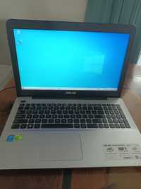 Laptop asus R556L