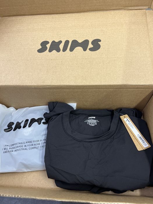 Кофта Skims XS S лонгслів чорна оригінал скімс