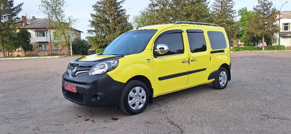 RENAULT Kangoo Maxi Individual