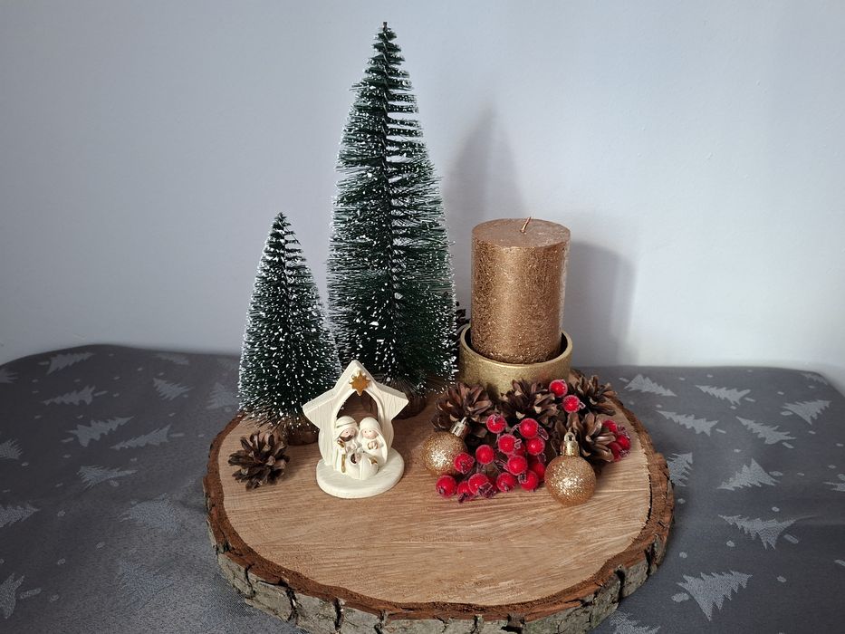 Nowy stroik ozdoba  bożonarodzeniowa świąteczne drzewka choinki