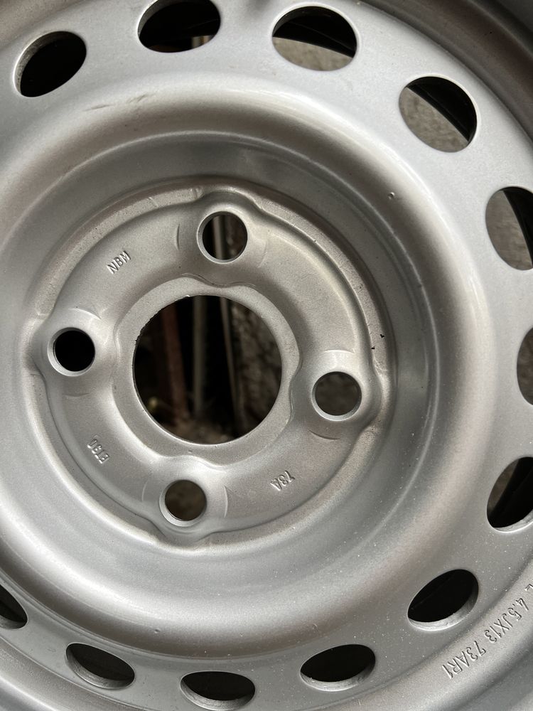 Колеса прицеп лафет 155 r13 84N ціна за 2шт.