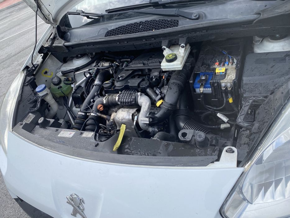 Peugeot Partner office