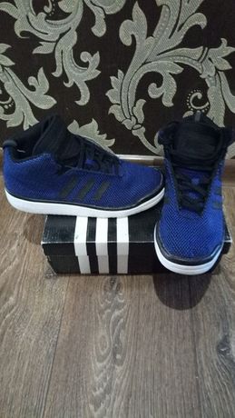 Кроссовки ботинки "Adidas" оригинал 22,5 см