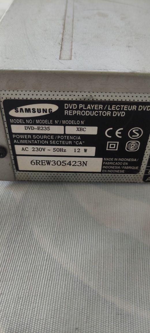 DVD Samsung E235