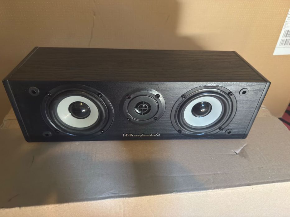 Zestaw głośników Wharfedale Crystal 2 i WH 2