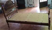 cama sem colchão