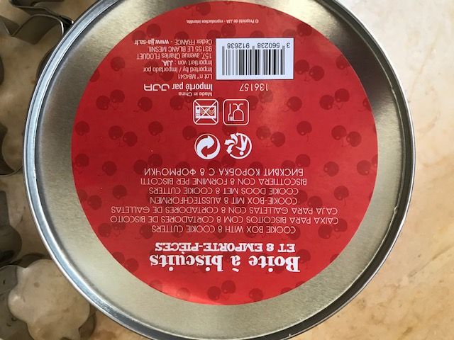 Caixa com 8 formas de natal para bolachas - nunca usadas