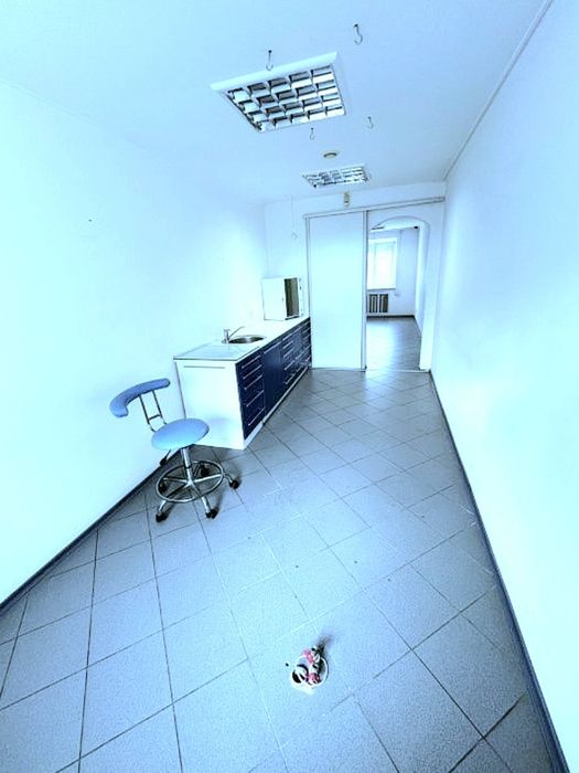 Фасад. Площа S= 60 m2. Салон.