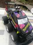 Продаю винтажную радиоуправляемую машину Джип " TYGO RAMPAGE 6x6-9,6v