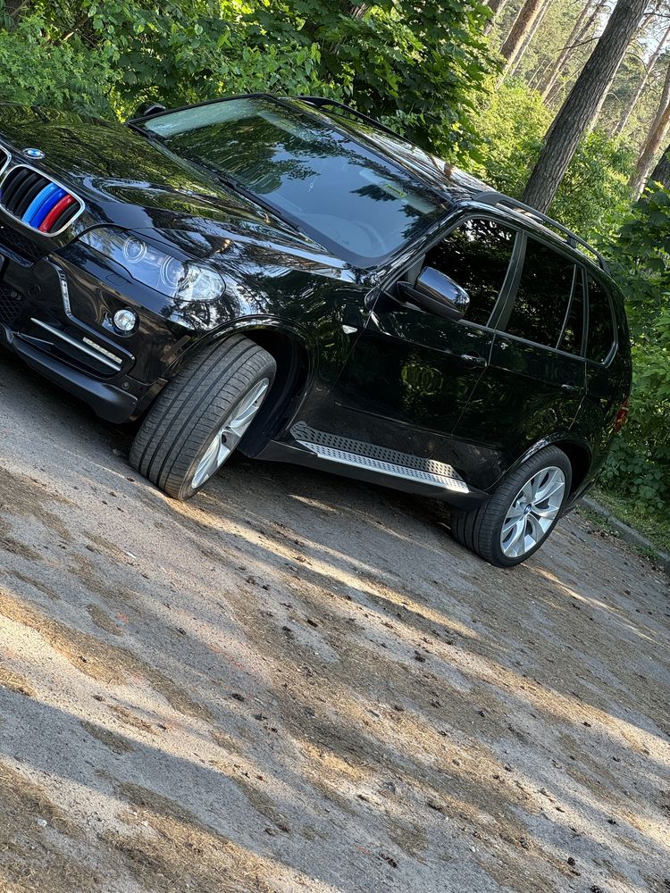 Продам BMW X5 e70