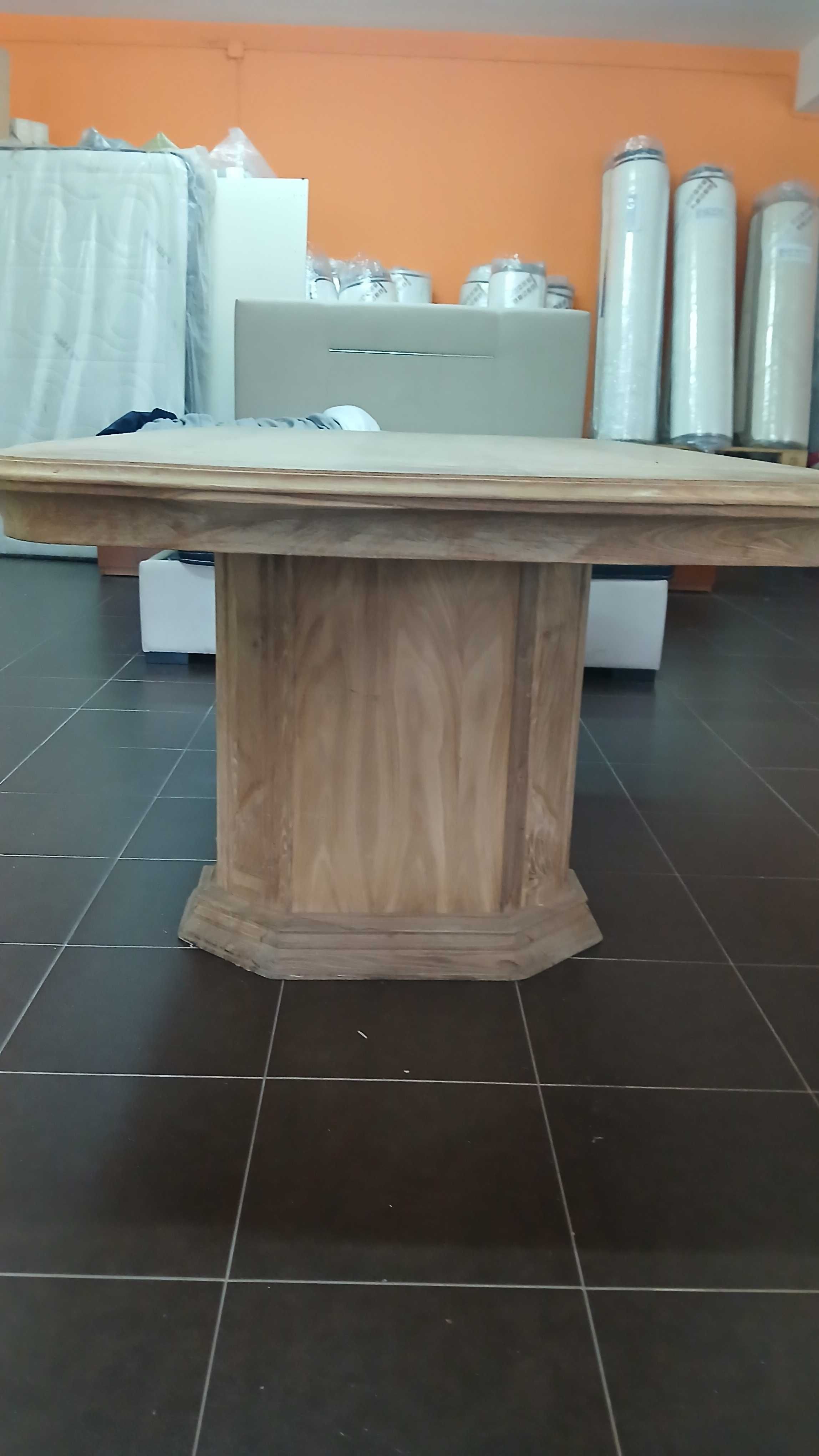 Mesa Jantar / Sala em Madeira