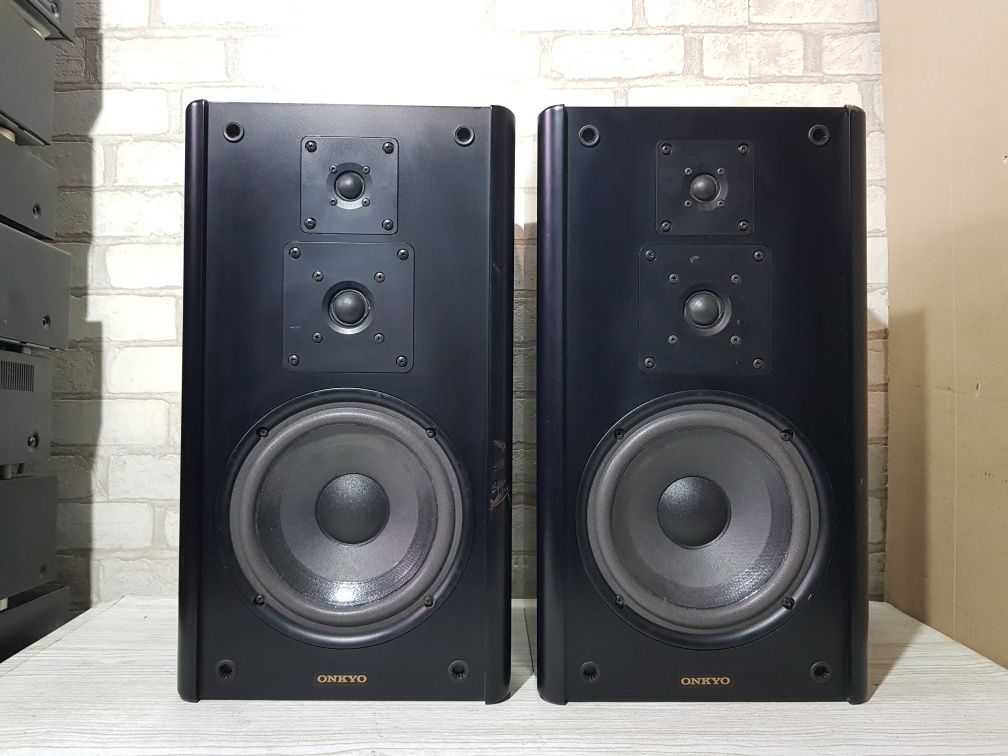 160ВтПолична акустика/полочная  акустика Onkyo SC-570 б/у Німеччини+1
