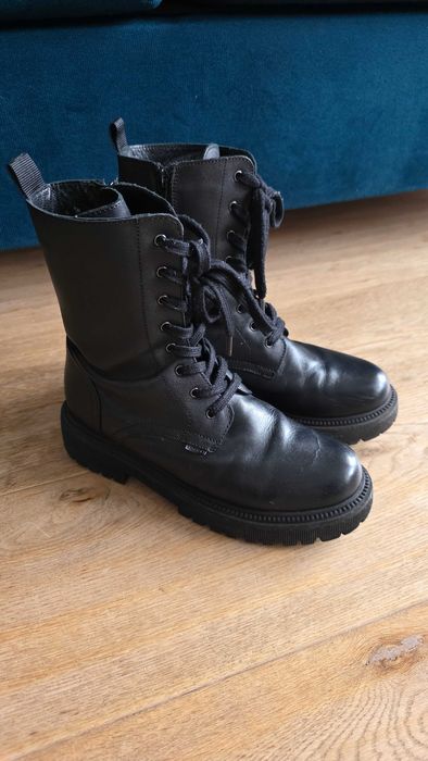 Kozaki trapery ocieplane czarne skóra naturalna Lasocki rozm. 37