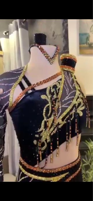 Костюм для танців