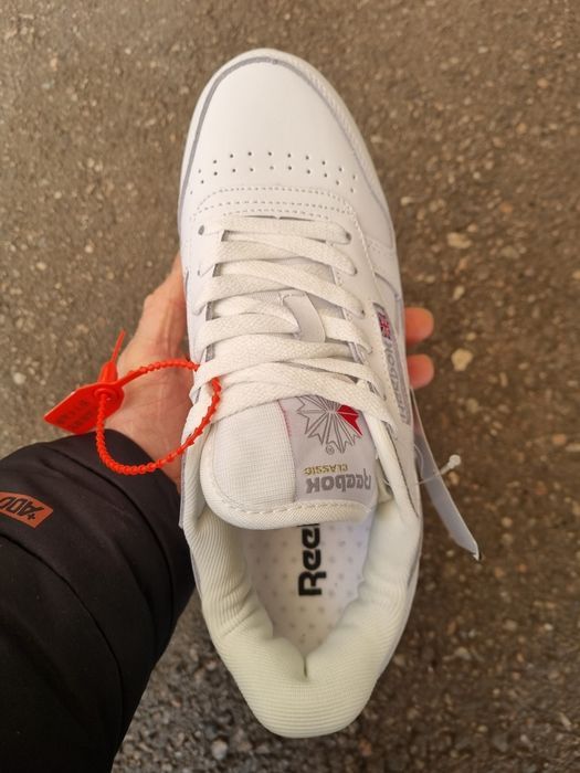 Кроссовки РИБОК (REEBOK) белый кожа
