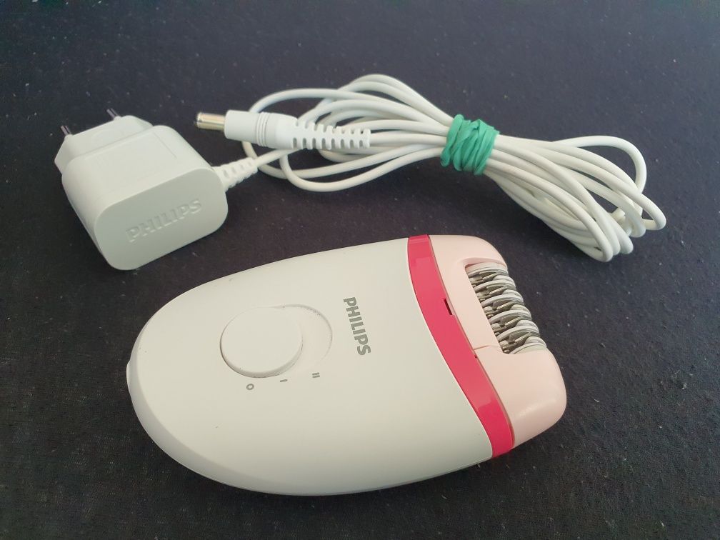 Depilator Philips Bre235 z ładowarką