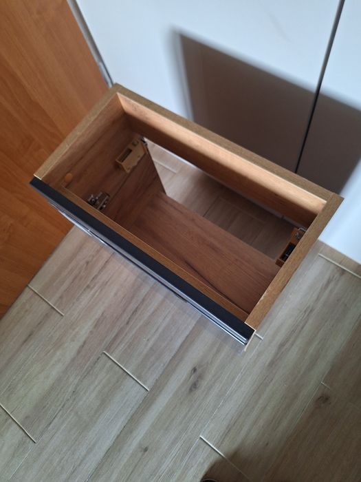 Szafka łazienkowa Aruba 826