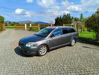 Toyota Avensis II (t25) kombi 2.2D4D 2005r 247tys.km