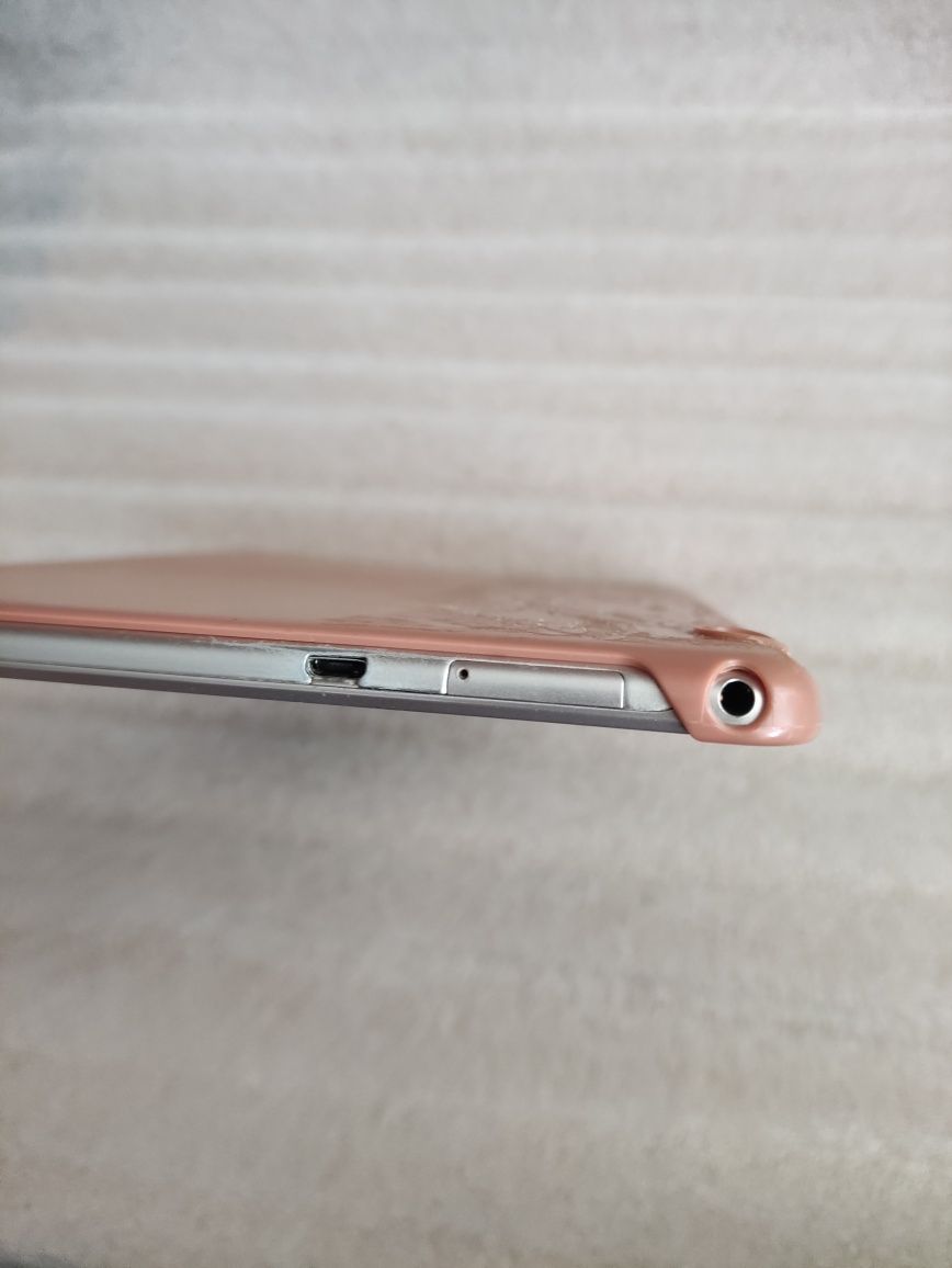 Планшет Huawei MediaPad T3 10