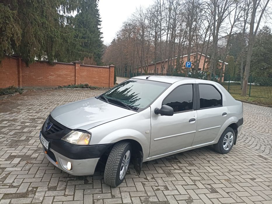 Продам Дачія Логан