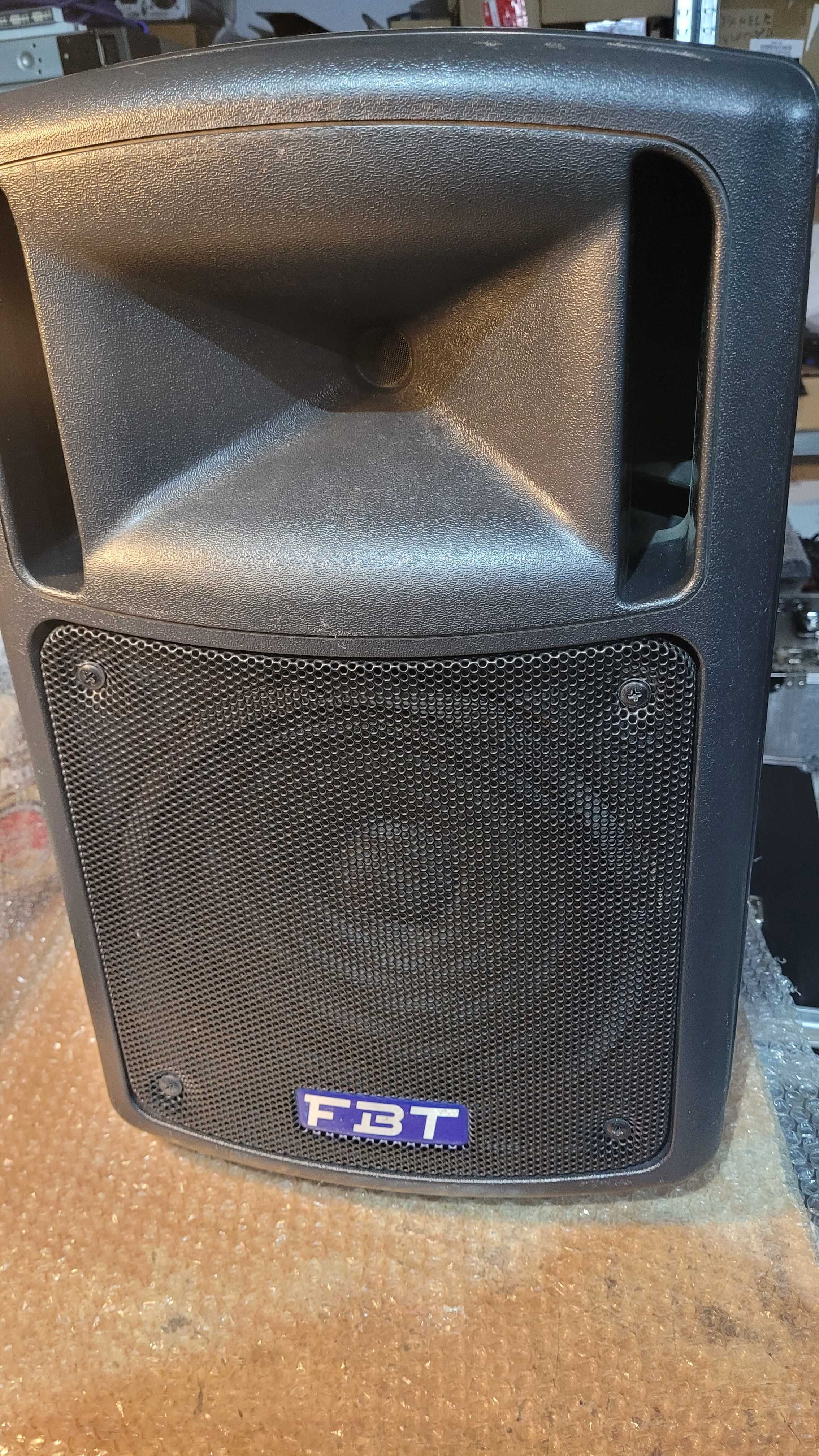 FBT MaxX2a kolumny aktywne 10" 250W. + pokrowce Stan BDB!