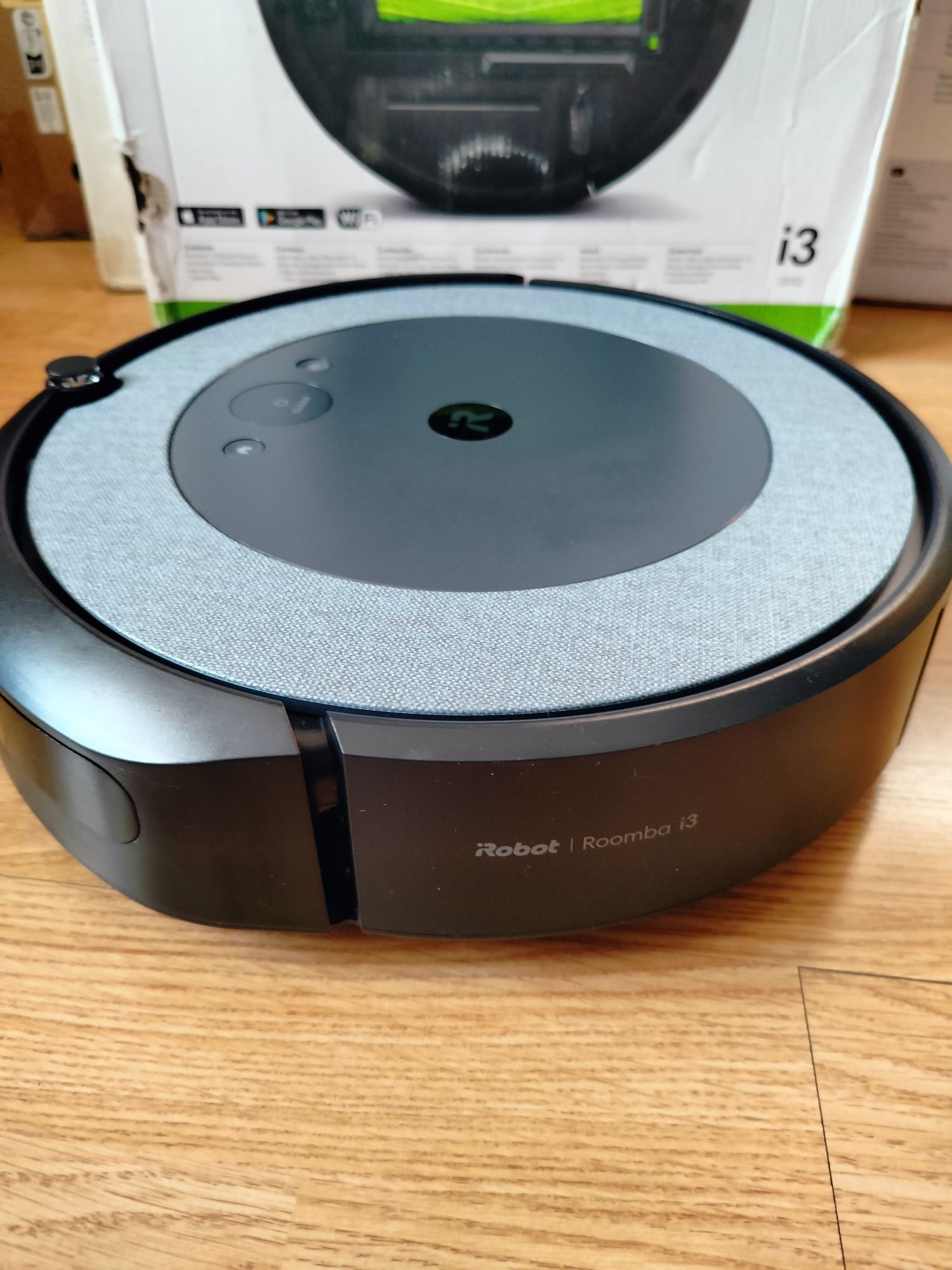 Robot sprzątający iRobot Roomba i3 wi-fi