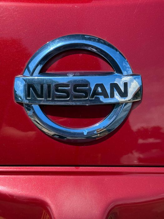 Кришка багажника Nissan Leaf 2011-2017 задня ляда Нісан Ліф 11-17