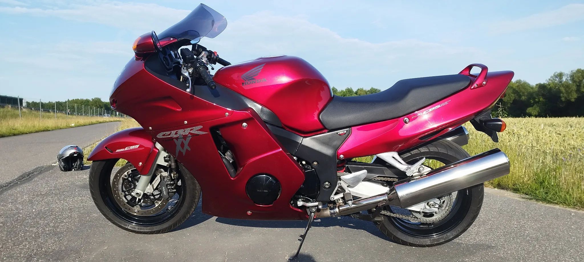 Honda CBR 50 tys.km. Udokumentowany przebieg CBR 1100 xx