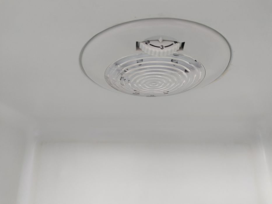 Холодильник з Європи POLAR 165  cm. Гарний стан.4 ящики морозилка