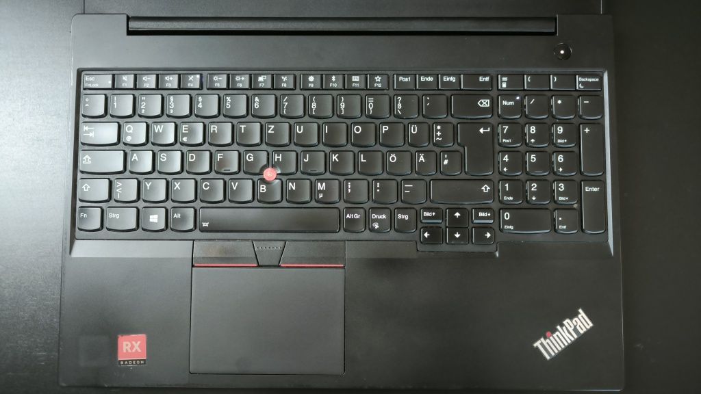 Laptop Lenovo ThinkPad E580 i7 RX 550 2GB VRAM 16 GB RAM 1 TB SSD