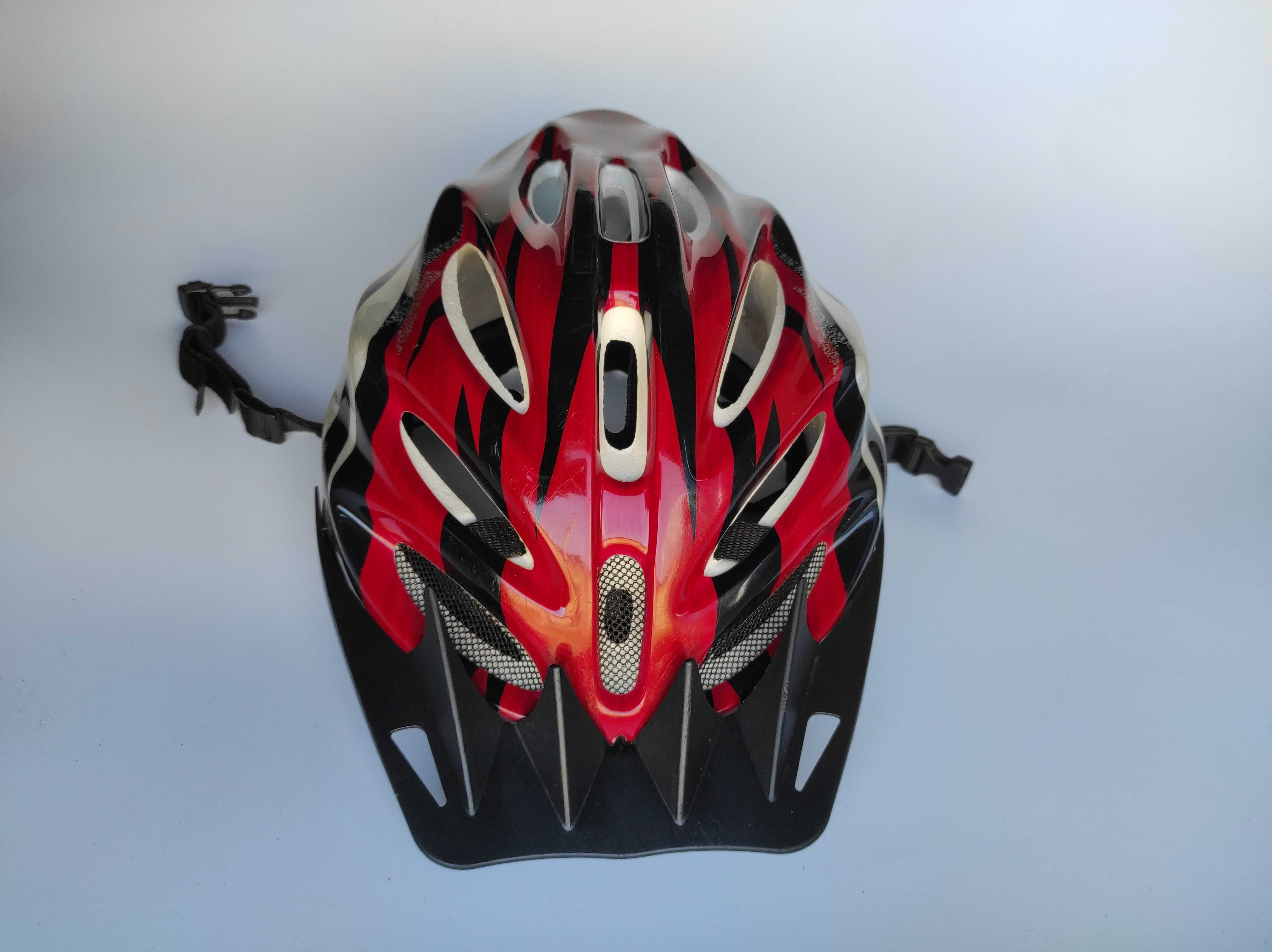 Шлем защитный, размер 55-59см, велосипедный, Германия.