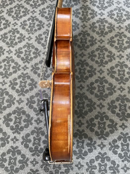 Скрипка Чеська для учнів та студентів